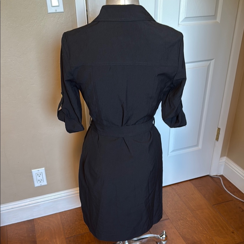 Sharagano Women’s Front Zip Black Shirt Dress 3/4 sleeves size 4 Like New - Picture 4 of 12